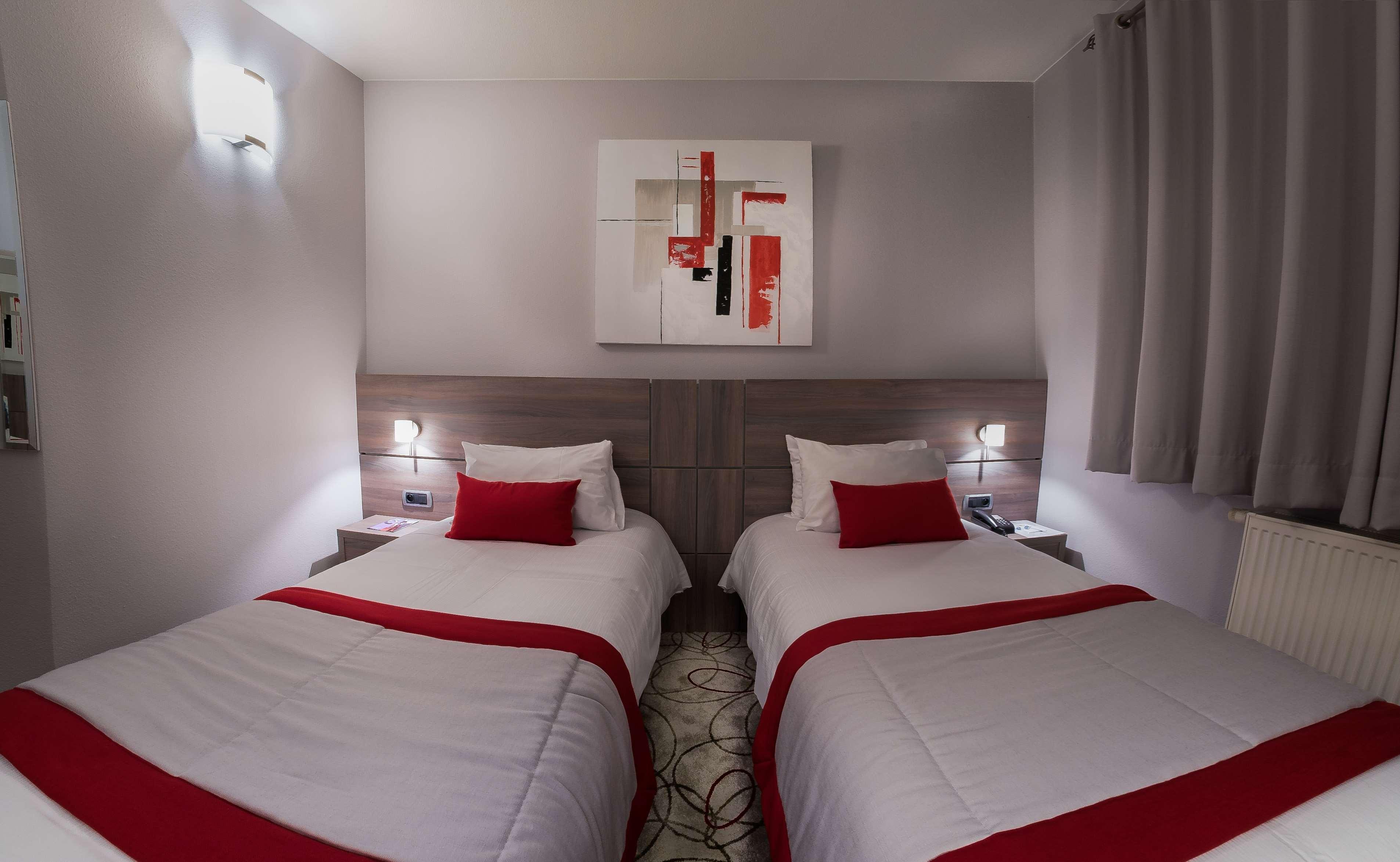Ibis Styles Charleroi Airport Aero 44 Hotell Eksteriør bilde