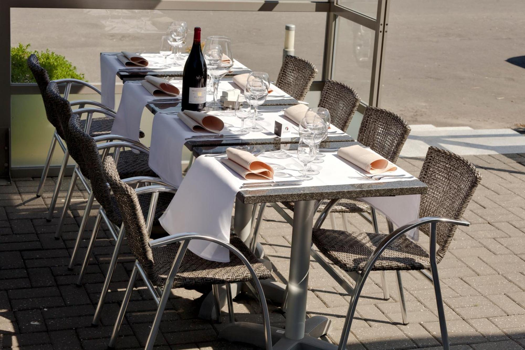 Ibis Styles Charleroi Airport Aero 44 Hotell Eksteriør bilde