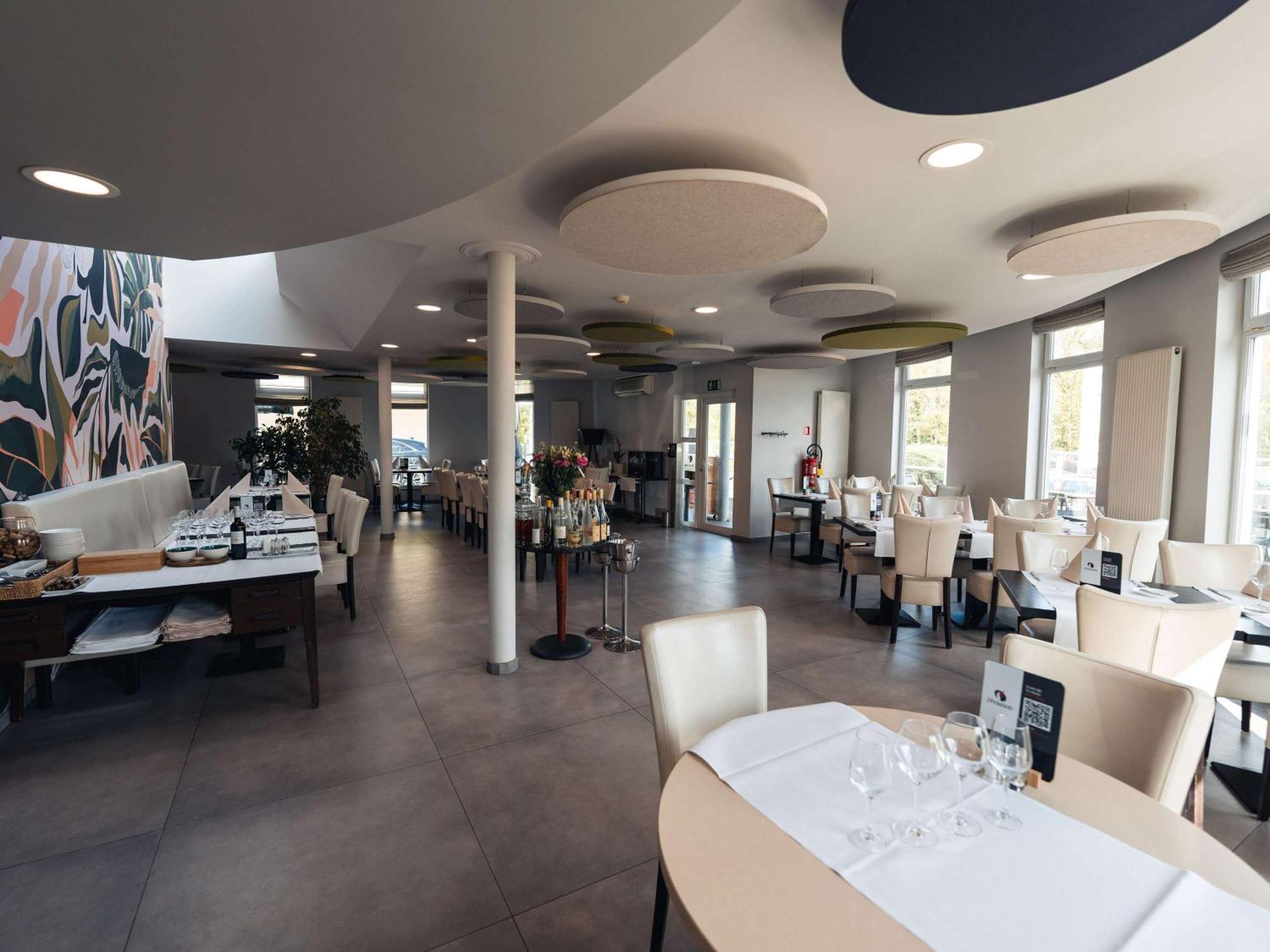 Ibis Styles Charleroi Airport Aero 44 Hotell Eksteriør bilde