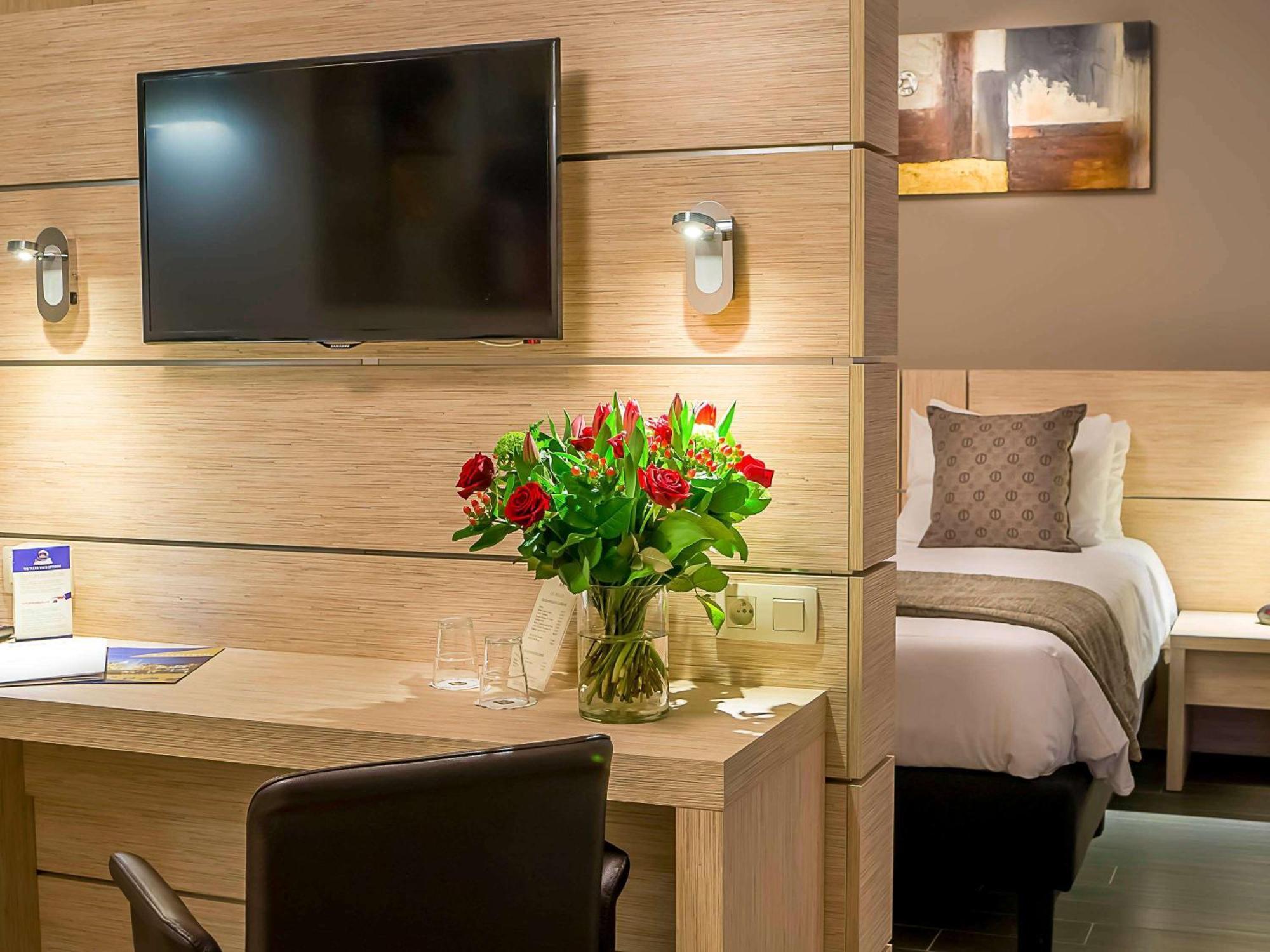 Ibis Styles Charleroi Airport Aero 44 Hotell Eksteriør bilde