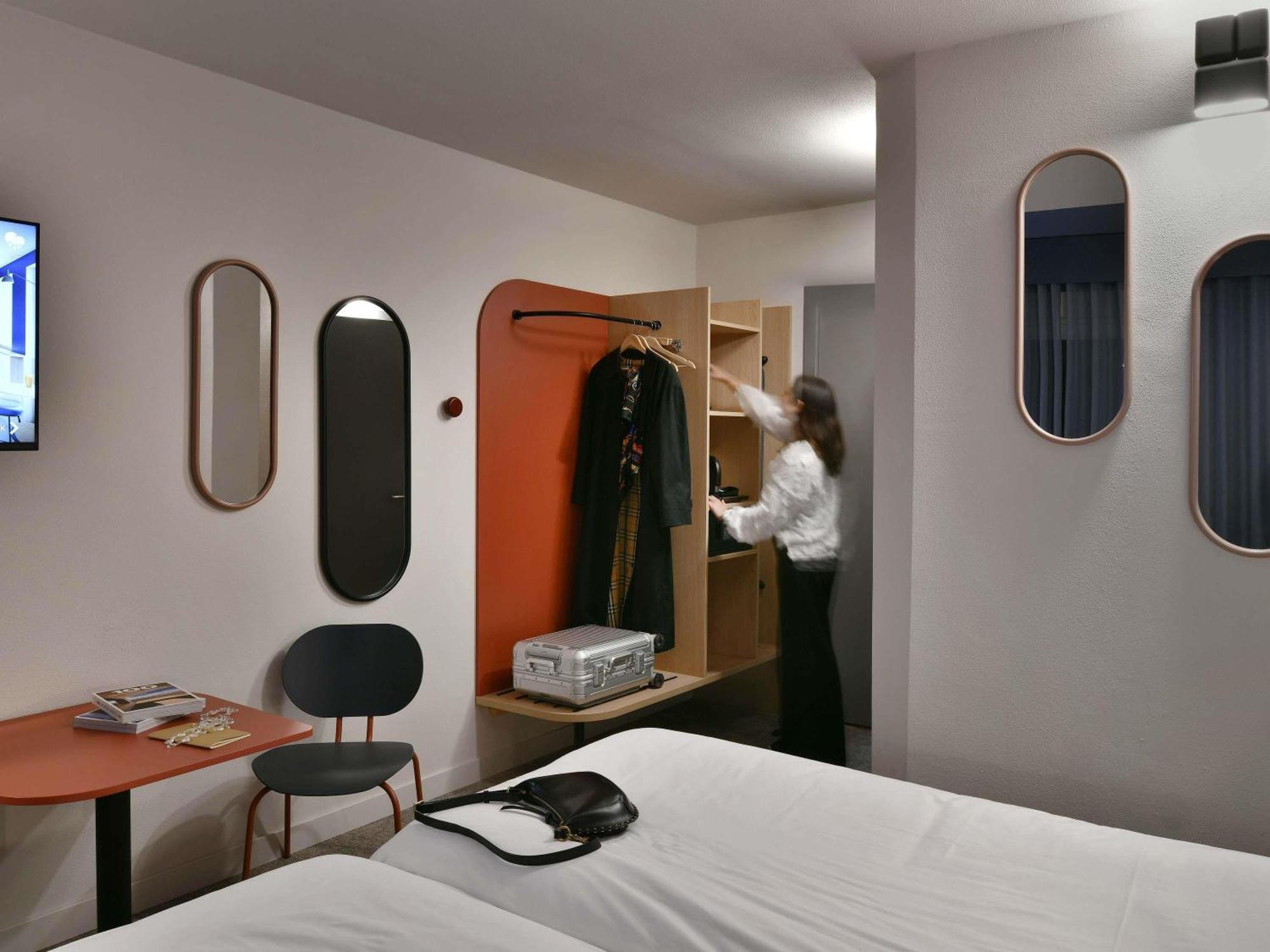 Ibis Styles Charleroi Airport Aero 44 Hotell Eksteriør bilde